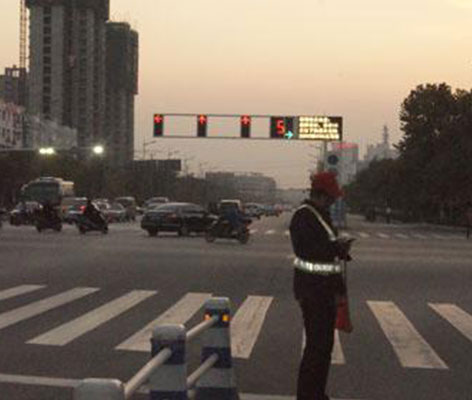 城市道路信号灯
